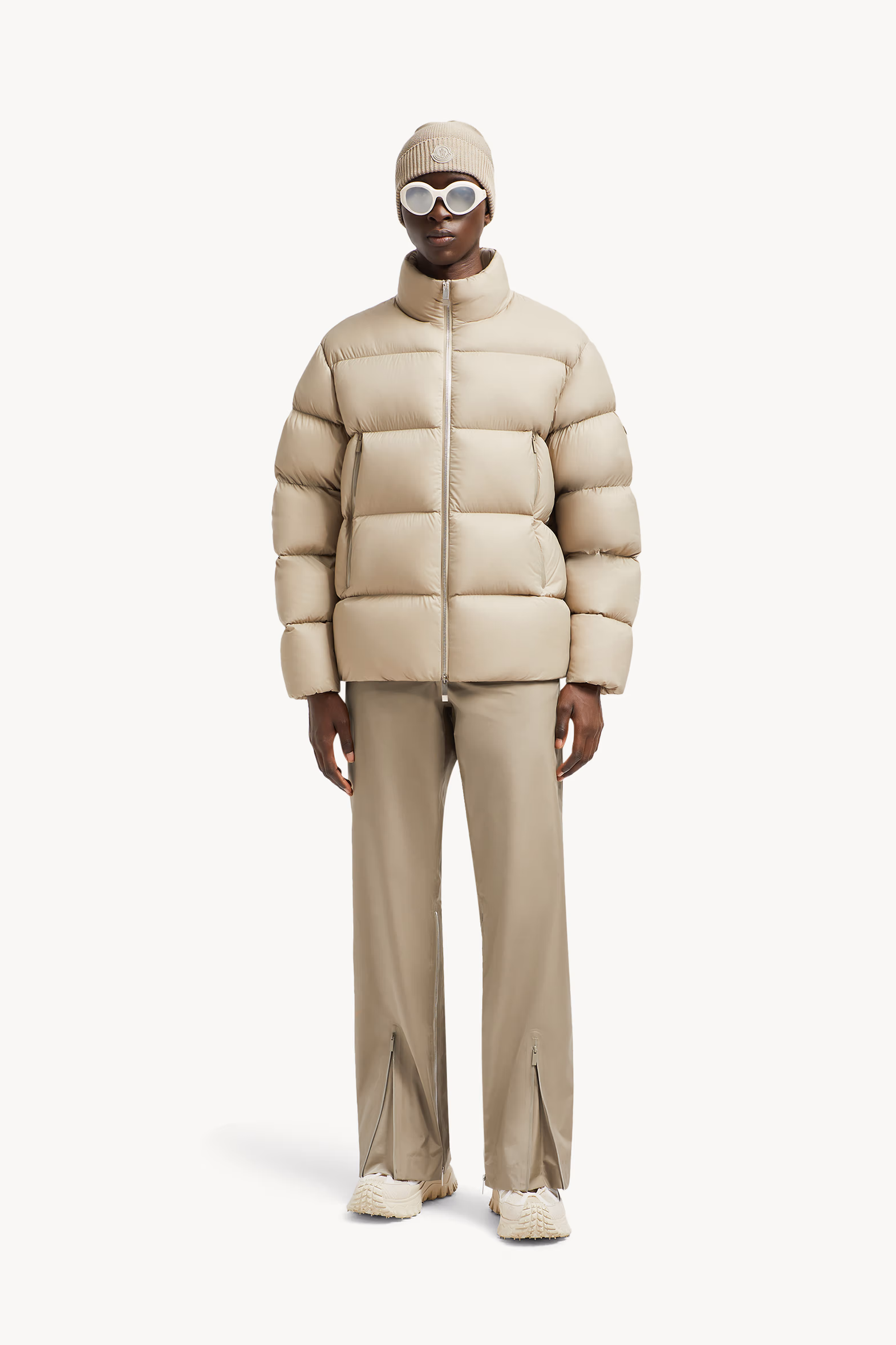 Plumífero corto Tarn Hombre Beige Claro Moncler 0